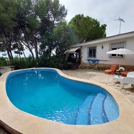 Chalet Rustico Con Piscina Y Barbacoa, Valencia Torrent  Exterior photo